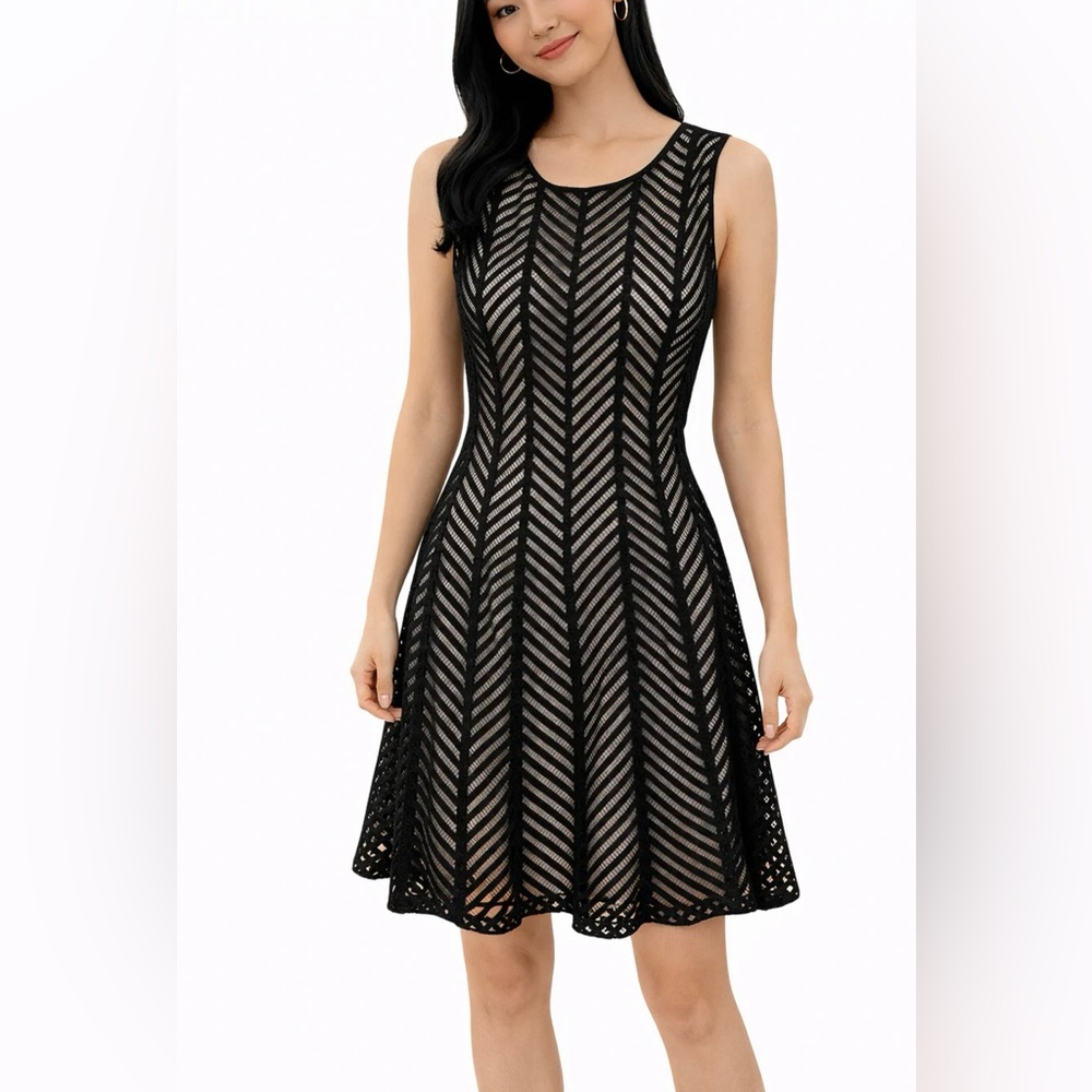 NWT Calvin Klein Black Women's Mesh Stripe Dress Size 8-10